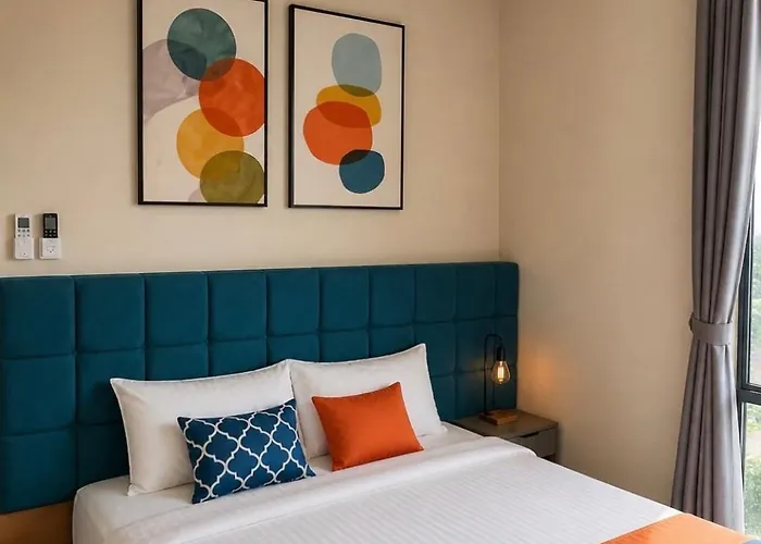 Apartment 2br Malate Bayview Mansion High Level Seaview 33b