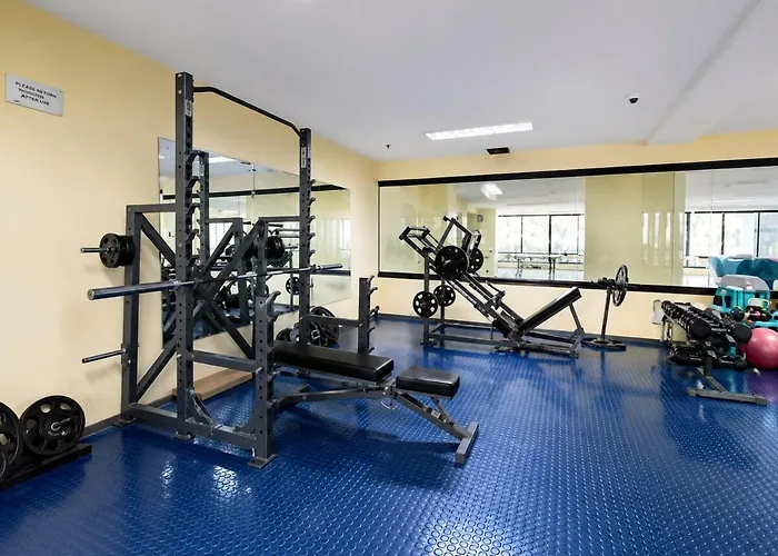 Apartment 2br Malate Bayview Mansion High Level Seaview 33b *