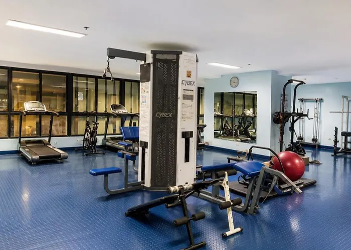2br Malate Bayview Mansion High Level Seaview 33b Manila