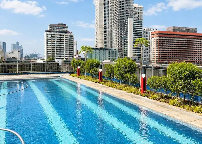 2br Malate Bayview Mansion High Level Seaview 33b Manila